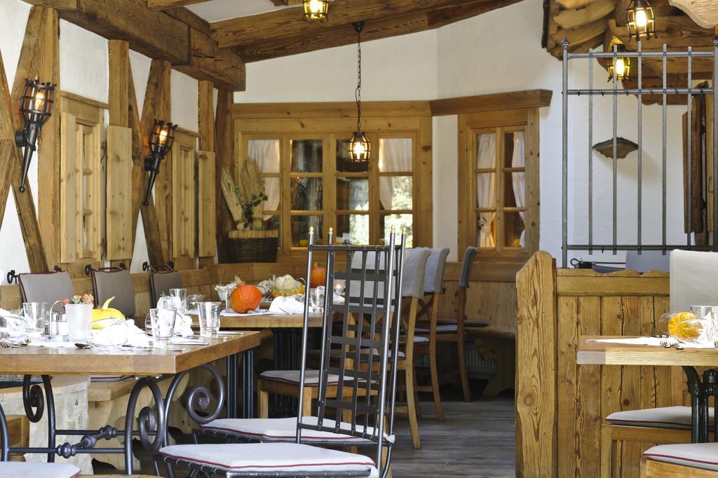 Hotel Gasthof Perauer Mayrhofen Extérieur photo