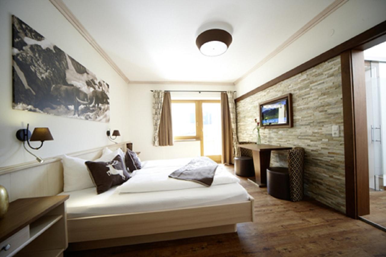 Hotel Gasthof Perauer Mayrhofen Extérieur photo